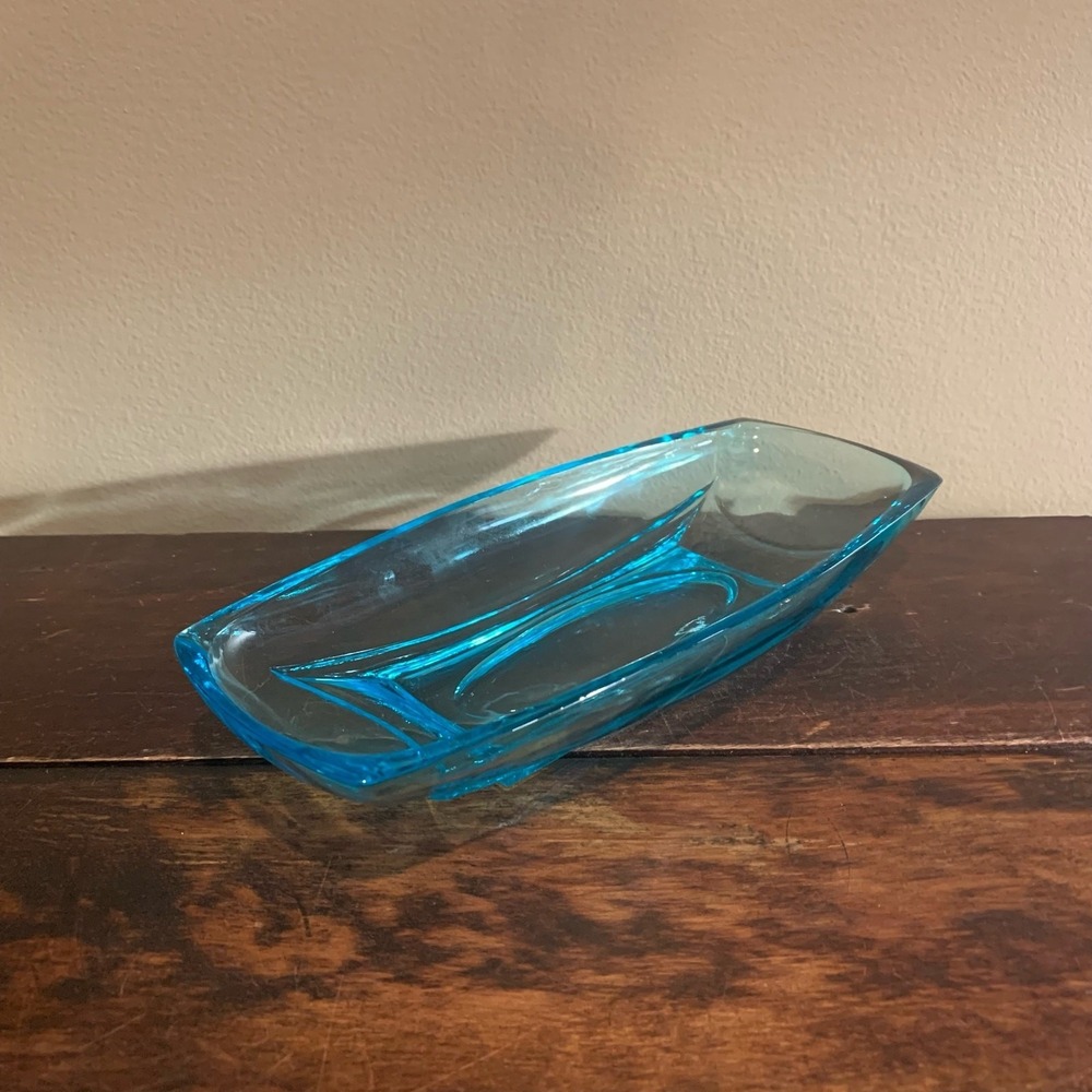 1960s Hazel Atlas Turquoise Capri Blue‎ Glass Serving Relish Rectangular Dish - Picture 2 of 6